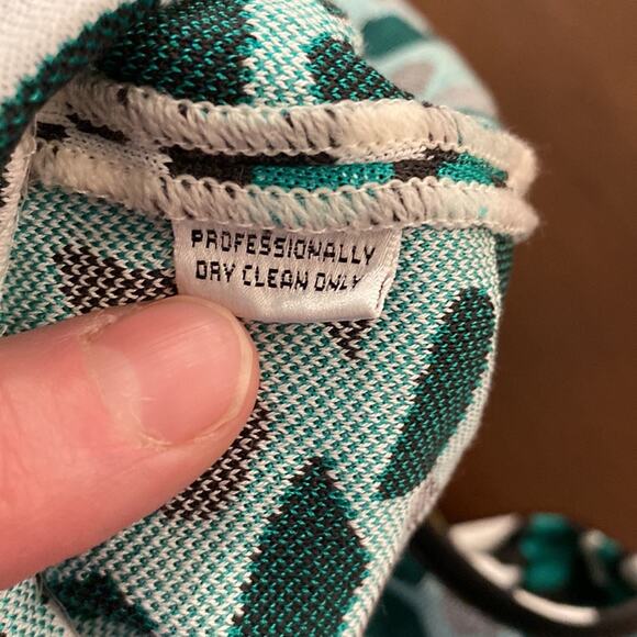 St. John Sleeveless Tank Top w/ Green & White Pebbled All Over Print EUC Sz M - Picture 6 of 9